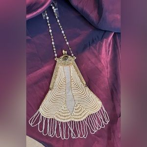 Vintage white beaded brass metal clasp beaded drop bag